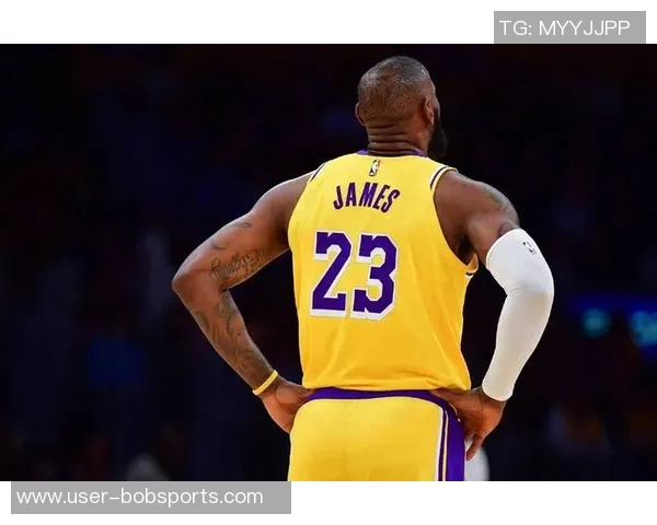 球迷因科比退役战缺席起诉詹姆斯希望亲历其退役时刻